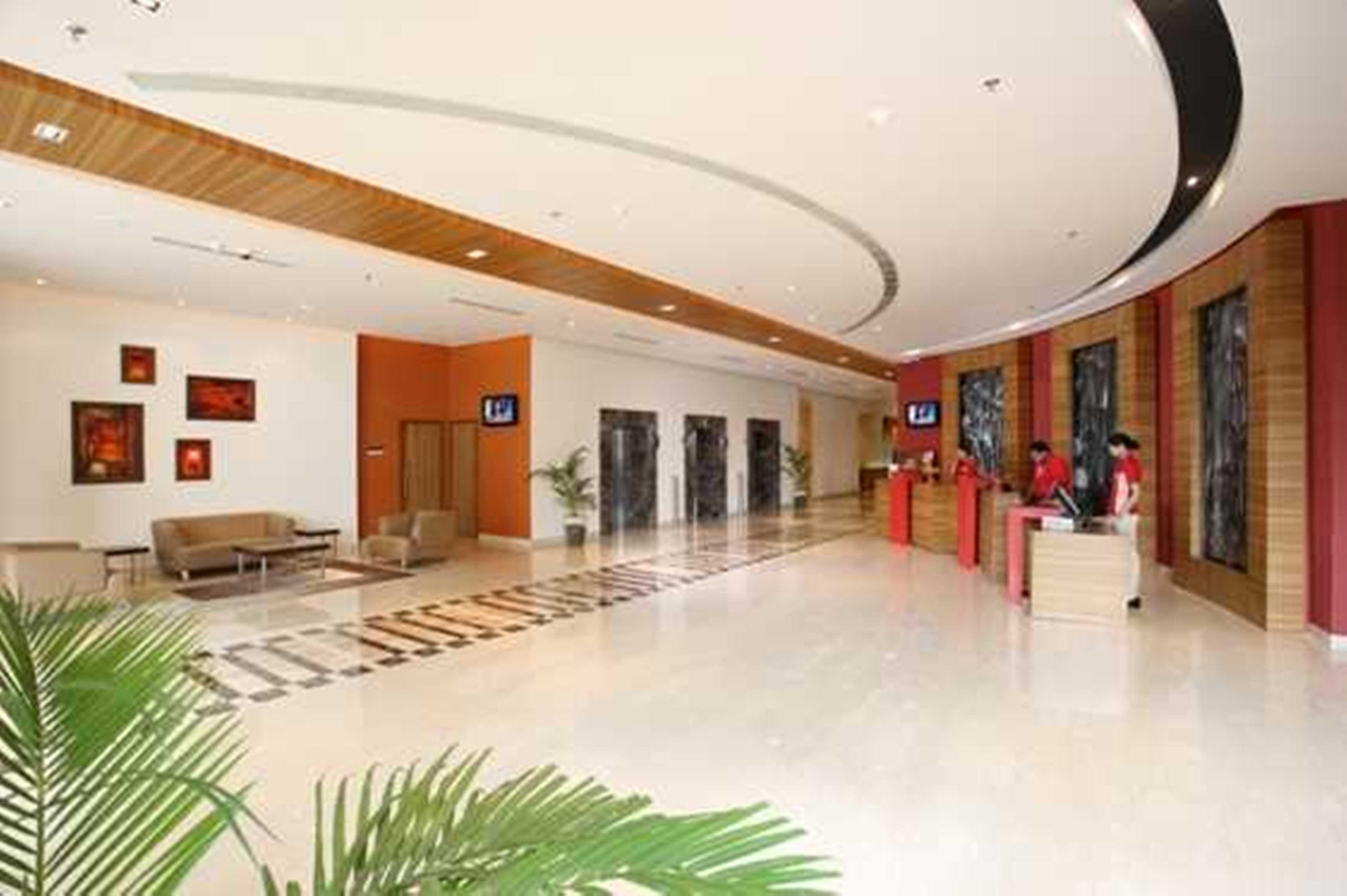 Hotel Ibis Gurgaon Golf Course Road - An Accor Brand Exterior foto